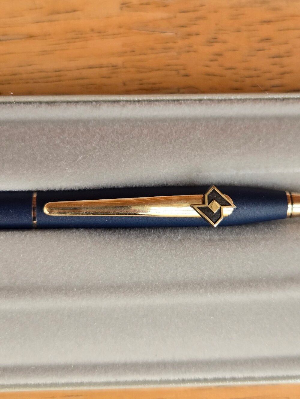 CROSS ball point blue pen thin New in Box Blue ink #2402 Gift